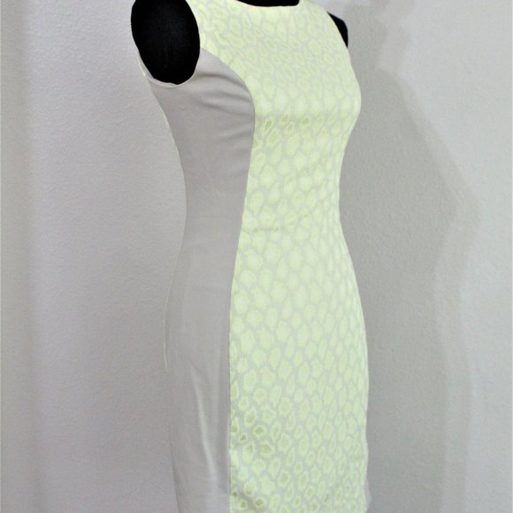 Belle Badgley Mischka Green/Taupe Leopard Sheath Dress (2) - Picture 2 of 7